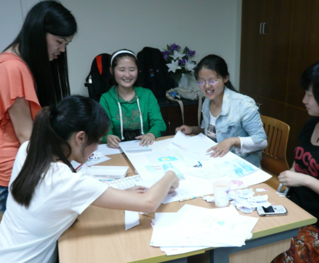 爱是一剂良药就让我们把爱的火炬传递给学生为爱插上翅膀