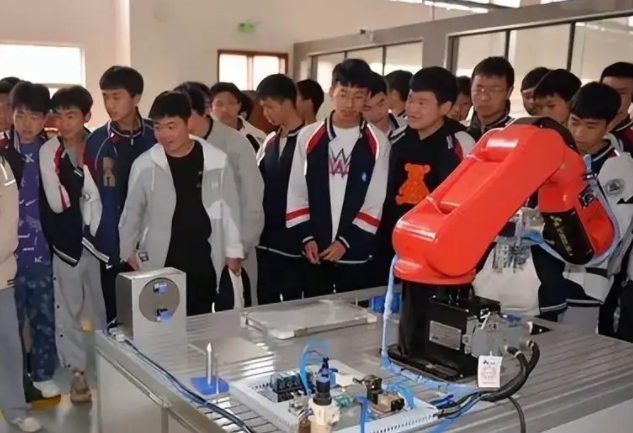 讲堂学习网络随同项目体会五维交融体系