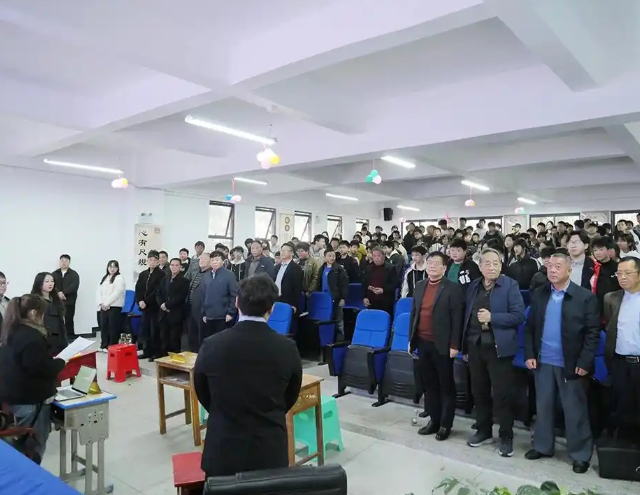 让法治精神的种子在同学们心中生根发芽