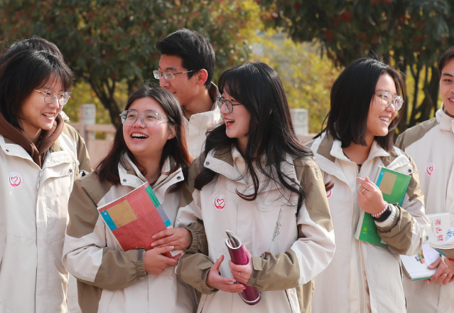 智能化建造高校办理数据驾驶舱筑牢安全