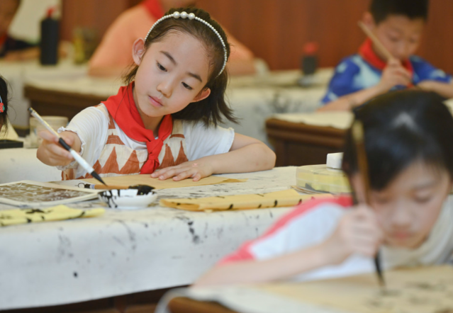 站在孩子实在需求一边实际中一些园所都
